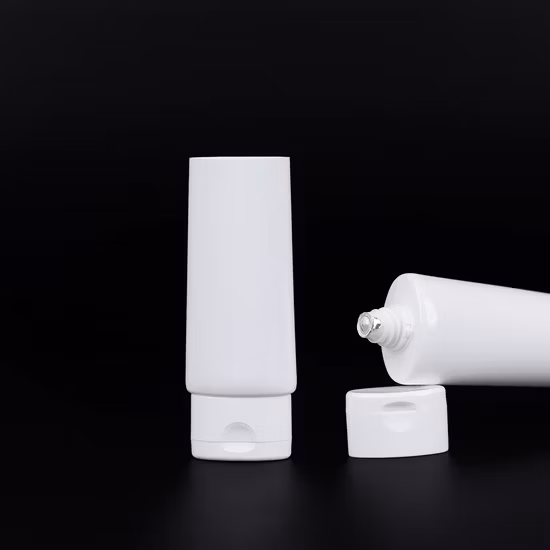 工場でカスタマイズされた押し出された軟質プラスチックのスキンケア包装チューブ